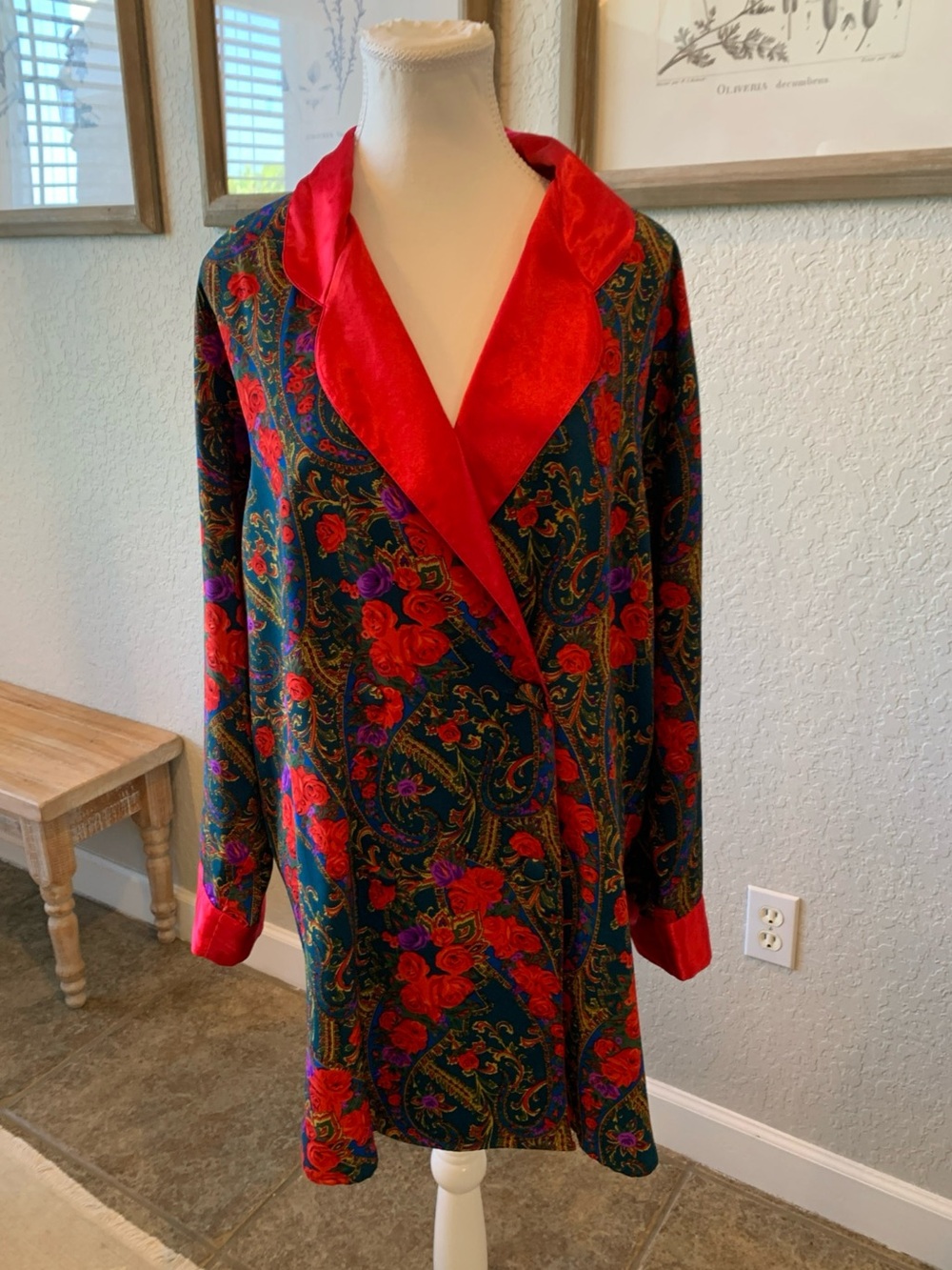 Vintage Victoria's Secret Gold Label Floral Satin Robe Women's Sz Small